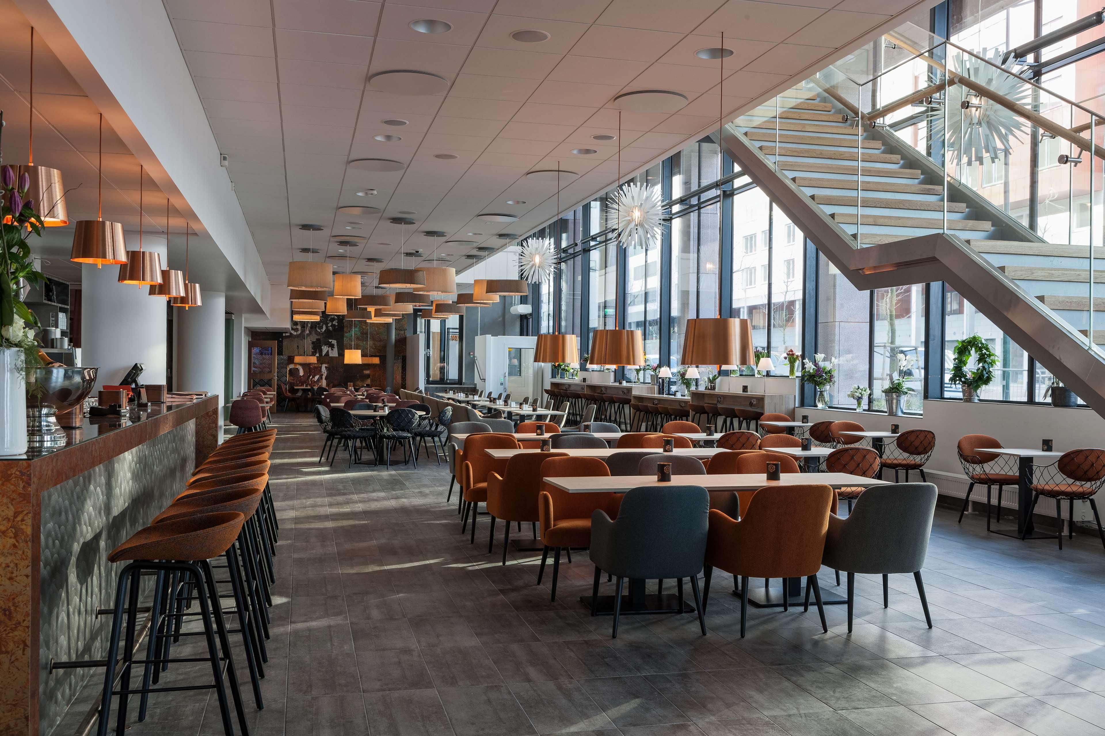 Western Arena Hotel 4*