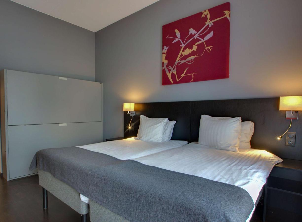 Western Arena Hotel 4*