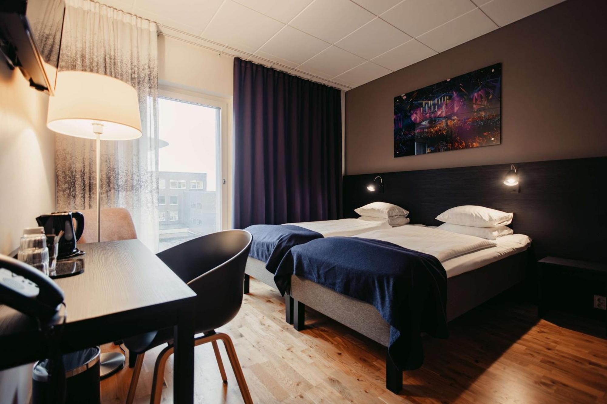 Western Arena Hotel 4*