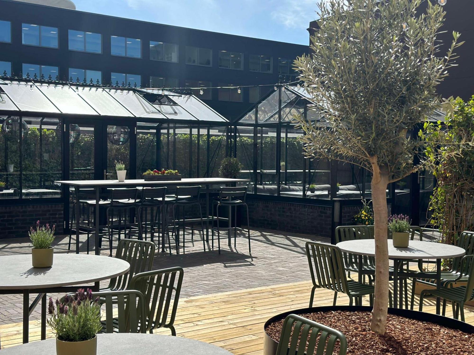 Hotel Western Arena